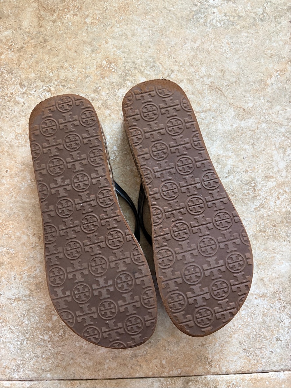 Tory Burch Leopard Print Thandie wedge Flip Flops size 9 - Picture 2 of 3